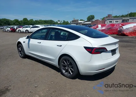 2021 Tesla Model 3 Standard Range Plus Rear-Wheel Drive from USA, damaged, VIN 5YJ3E1EA5MF085107